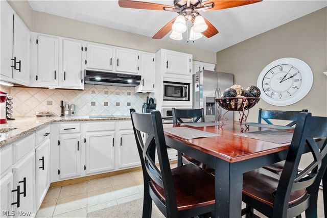 755 Bedford Avenue, Elyria, OH 44035