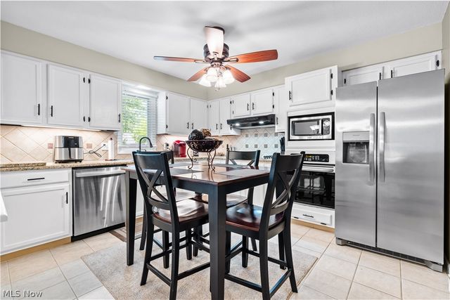 755 Bedford Avenue, Elyria, OH 44035