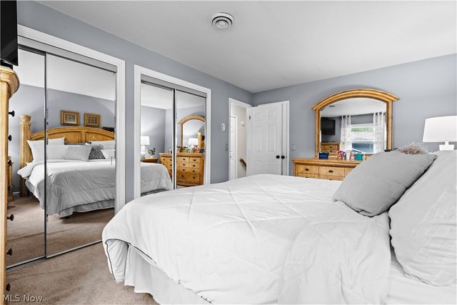 755 Bedford Avenue, Elyria, OH 44035