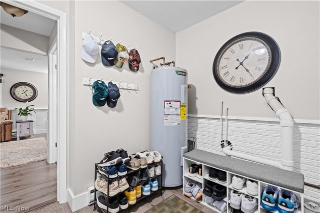 755 Bedford Avenue, Elyria, OH 44035