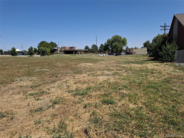 400 Russell Boulevard, Thornton, CO 80229
