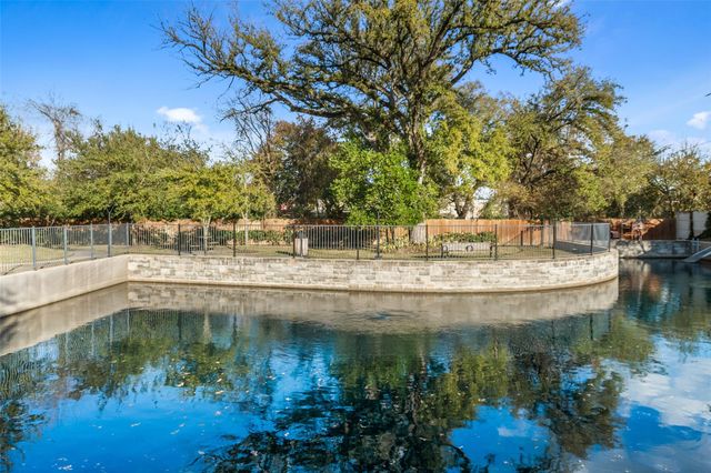 708 Ivory Manor Drive, Houston, TX 77018