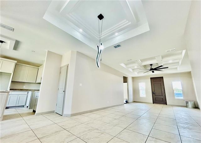 510 Tower Oak Drive, Alamo, TX 78516