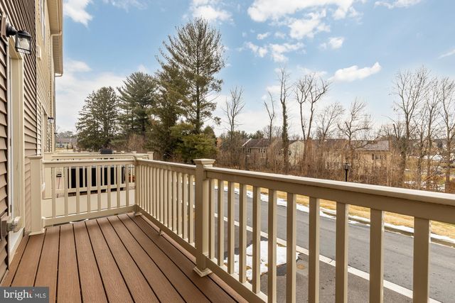 9639 TALL OAKS RD, Montgomery Village, MD 20886