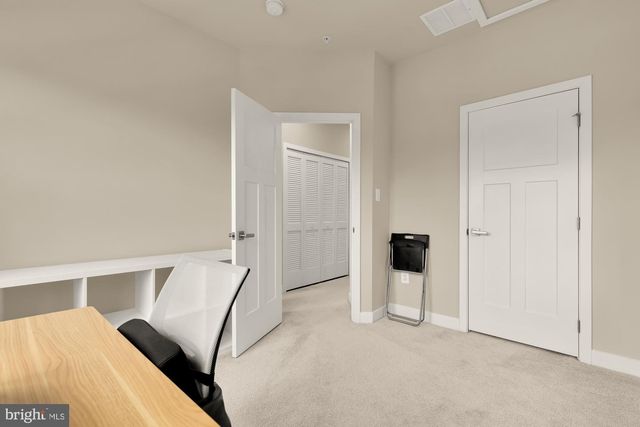 9639 TALL OAKS RD, Montgomery Village, MD 20886