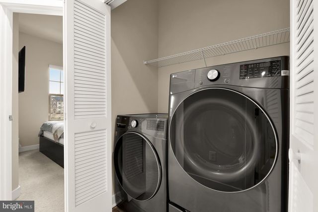 9639 TALL OAKS RD, Montgomery Village, MD 20886