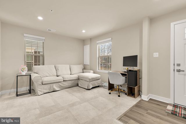 9639 TALL OAKS RD, Montgomery Village, MD 20886