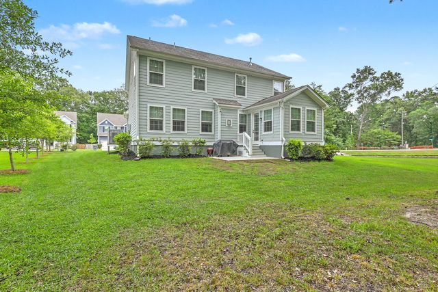 107 Windward Drive, Summerville, SC 29485