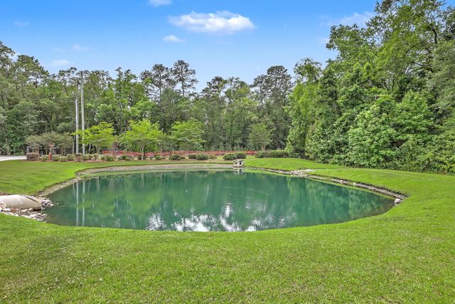 107 Windward Drive, Summerville, SC 29485