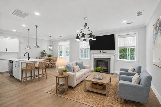 107 Windward Drive, Summerville, SC 29485
