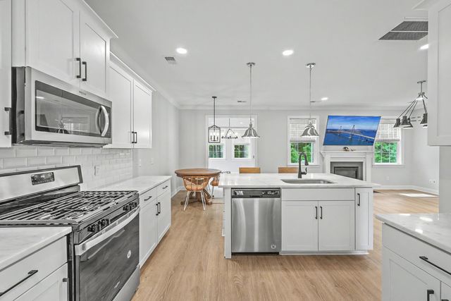 107 Windward Drive, Summerville, SC 29485