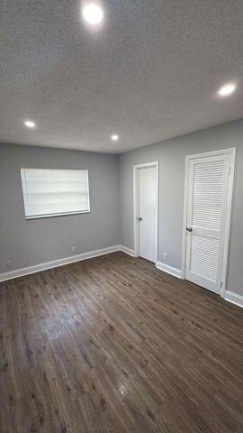 1025 S L Street 1, Lake Worth Beach, FL 33460