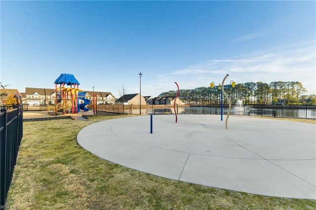 541 Bright Red RN, Chesapeake, VA 23323