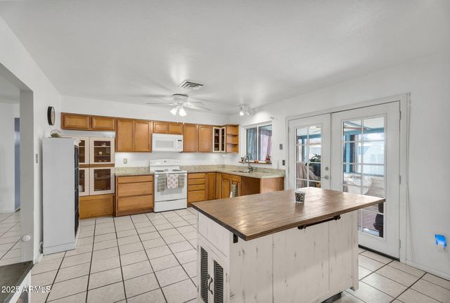 316 N GAYLORD Circle, Mesa, AZ 85213