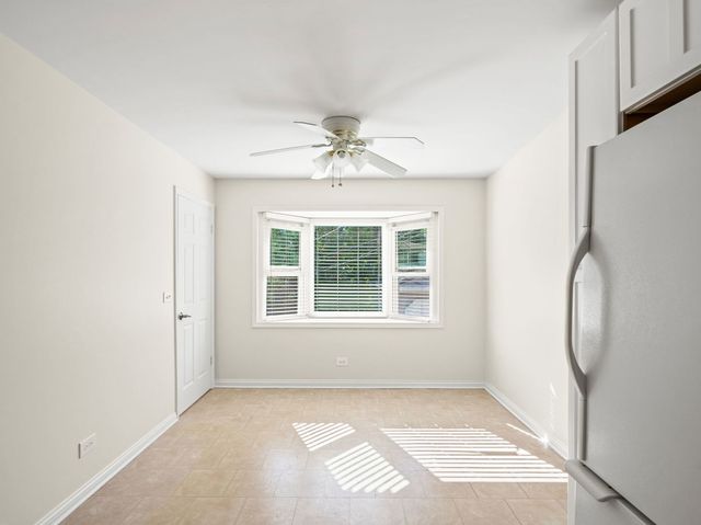 780 N adele Street, Elmhurst, IL 60126