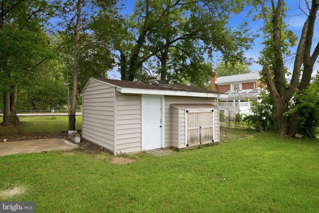 9117 3RD ST, Lanham, MD 20706