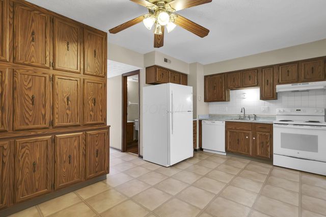 5562 Cartwright Lane, 13, Columbus, OH 43231