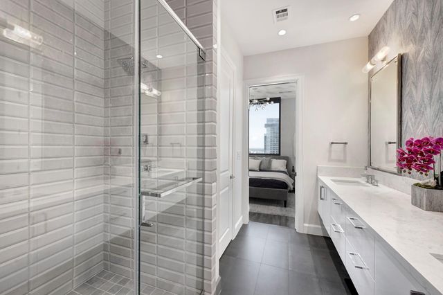 1211 Caroline Street 1501, Houston, TX 77002