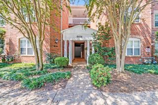 5601 Fairview Road 10, Charlotte, NC 28209