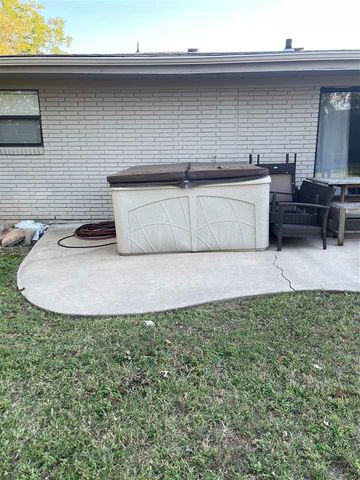 5103 NW Cherry, Lawton, OK 73505