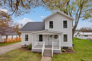 209 S Bristol Street, Almont Village, MI 48003