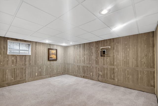 6 Charlestown Court, Bolingbrook, IL 60440