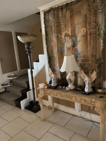 15518 Dawnbrook Dr, Houston, TX 77068