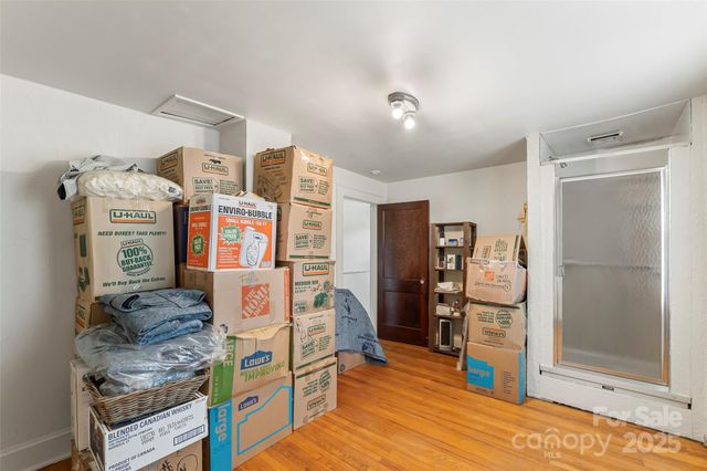1205 E Union Street, Morganton, NC 28655
