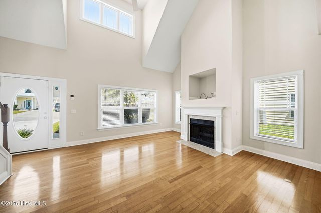 102 Phoebee Court, Hampstead, NC 28443