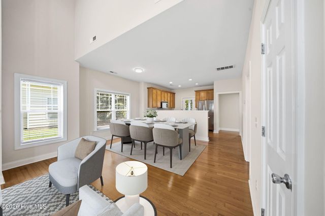 102 Phoebee Court, Hampstead, NC 28443