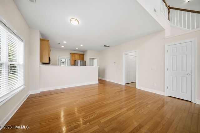 102 Phoebee Court, Hampstead, NC 28443