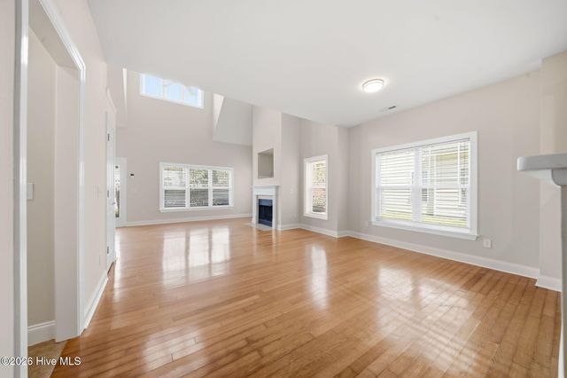102 Phoebee Court, Hampstead, NC 28443