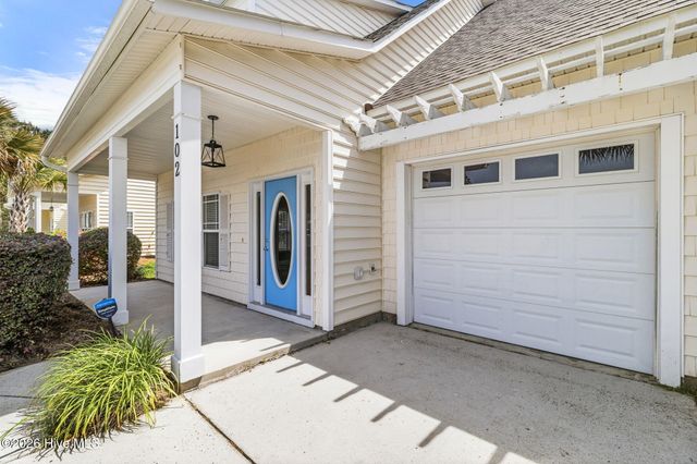 102 Phoebee Court, Hampstead, NC 28443