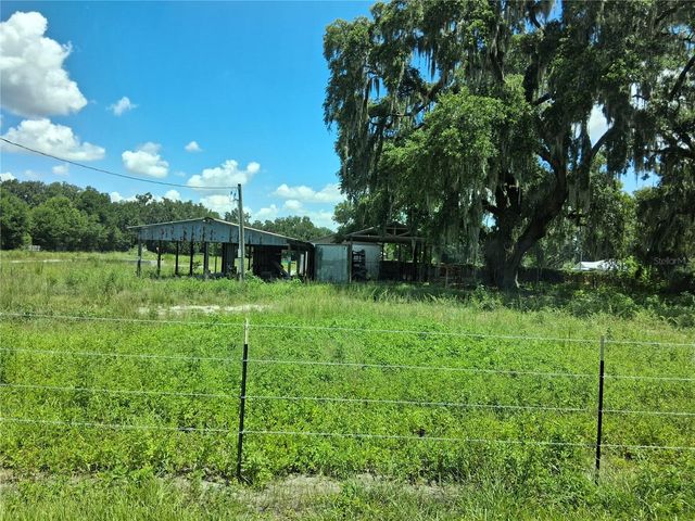 11470 CR 727, Webster, FL 33597