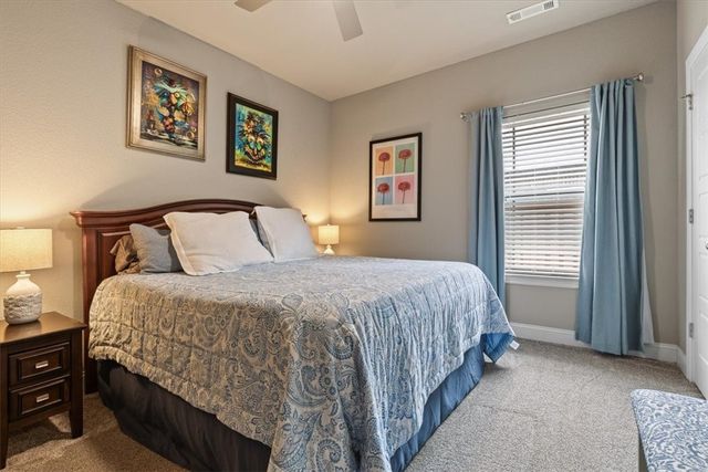 5311 S 60th Place, Rogers, AR 72758