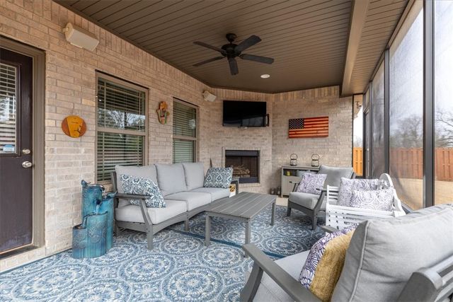 5311 S 60th Place, Rogers, AR 72758