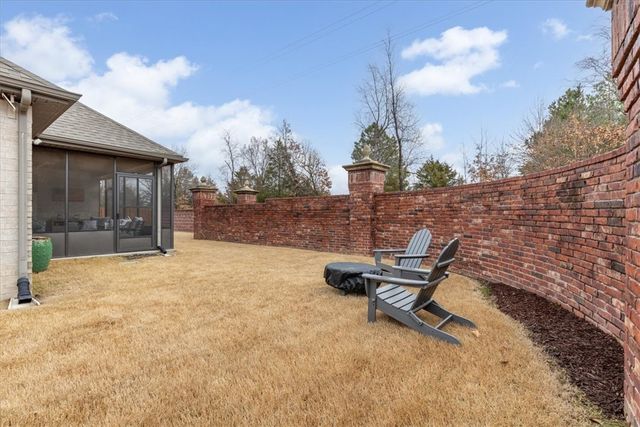 5311 S 60th Place, Rogers, AR 72758