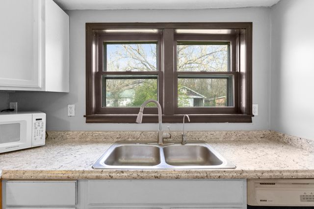 37 Ashland Avenue, Winchester, KY 40391