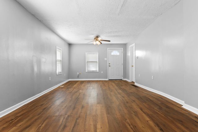 37 Ashland Avenue, Winchester, KY 40391