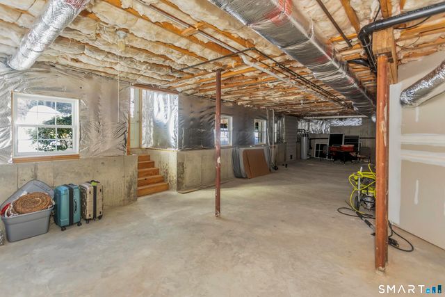 84 Bobolink Lane, Somers, CT 06071