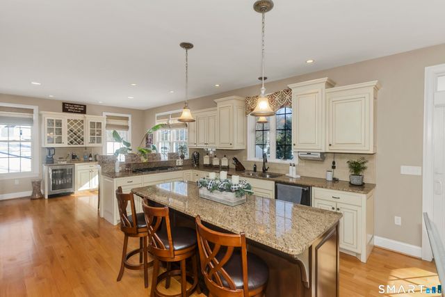 84 Bobolink Lane, Somers, CT 06071