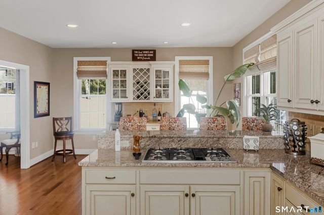 84 Bobolink Lane, Somers, CT 06071