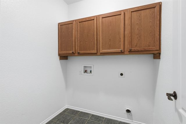 11013 Dillon Street, Fort Worth, TX 76179