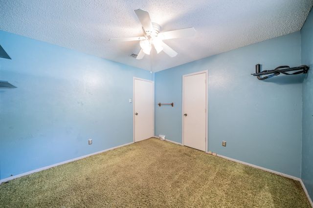 1517 Meadow Court, Midlothian, TX 76065