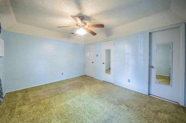 1517 Meadow Court, Midlothian, TX 76065