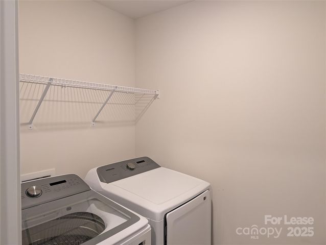 10731 Claystone Drive, Davidson, NC 28036