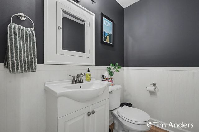 1414 Rosalind Road SE, East Grand Rapids, MI 49506