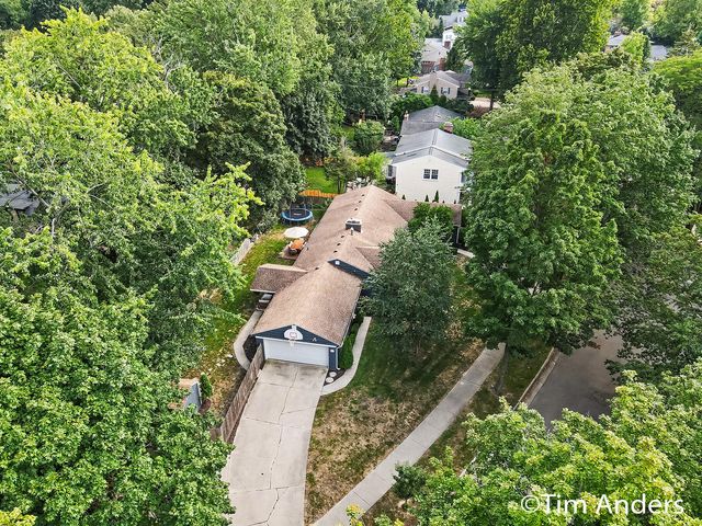 1414 Rosalind Road SE, East Grand Rapids, MI 49506