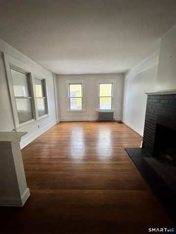 20 Ashland Place, New Haven, CT 06513