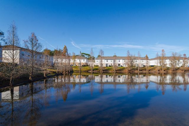 4518 ASHBURN SQUARE DRIVE, Tampa, FL 33610